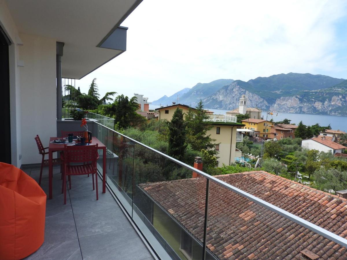 Appartamento Blue Sky Garda - Sunset Malcesine Esterno foto